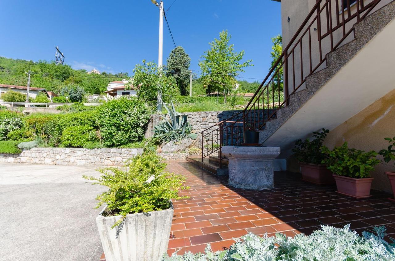 Apartments Ilinka Lovran Exterior photo